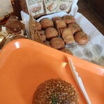 創作パン工房 UNE - 