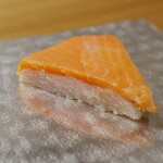 鱒の寿し 米久 - 料理写真: