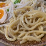 히후미노 요아케。 大宮店 - 면은 쫄깃한 극대형입니다.