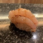 鮨 楽一 - 一貫めに甘エビから