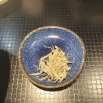 豚一頭清湯麺 - 