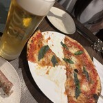pizza e vino MOMO - 