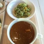 乃の風リゾート - 【2014年07月】特製のカレー（手前）と炒飯（奥）。