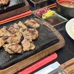 ステーキ食堂 ワンダーステーキ - 料理写真:牛ヒレカットステーキセット