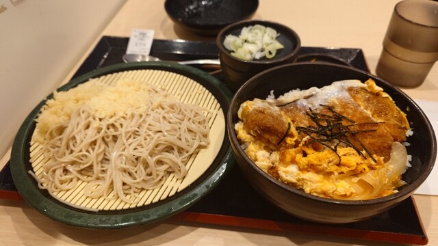 Yudetaro Motsujiro Nagoya Chojamachi Ten