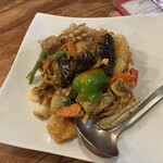 台湾家庭料理 黄さんの家 - 海の幸3種と季節野菜のXO醬炒め