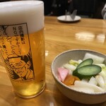 練馬 鳥長 新潟 - ビールと季節のお新香盛り合わせ