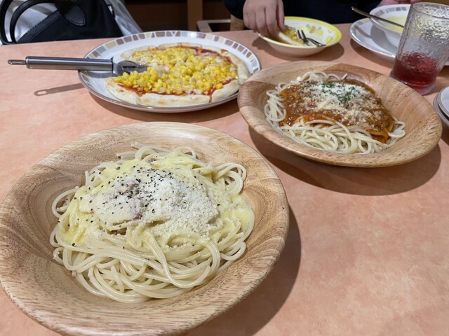 Saizeriya Shinsapporo Eki Biru Ten