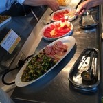 乃の風リゾート - 【2014年07月】活気あるビュッフェコーナー。