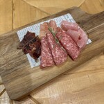 バル　THREE PiECE - 