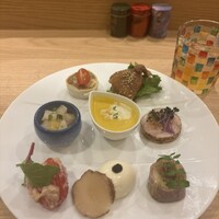 炭火とワインと純米酒 King Momo - 