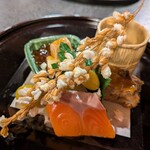 御懐石 志ら玉 - 八寸　あみ茸、老茸、赤菊、丸十、子持ち鮎、銀杏、稲穂、フォアグラリンゴジュレ、鮭燻製レモン