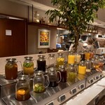 イタリアン リゾート ペルティカ 大泉学園 - ドリンクバーコーナー