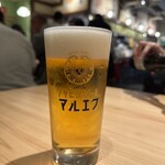 肉のウヱキ - マルエフとノンアルビールでスタート♪ 659円（税込）円でなく圓で書いてありました♡