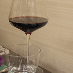 リベルタス - グラスワイン・赤（７５０円）