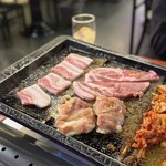 韓国石焼サムギョプサル専門 コッテジ - 