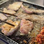 韓国石焼サムギョプサル専門 コッテジ - 