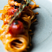 「本日の具材」と「選べるソース」のパスタホリックランチ