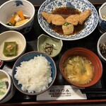つつみ - 料理写真:おまかせ定食 1200円
 (日替り煮付け)