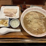 炭火焼濃厚中華そば 奥倫道 - 