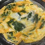 宝雲亭 本店 とり福 - ニラ玉とじ