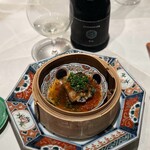 田中圭英 - 海鰻の蓮の葉の蒸籠蒸しご飯 骨ごとブツ切り