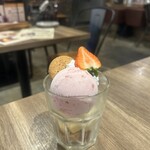 Itarianbar THE ATTACHMENT - 