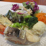 エノテカ・オルモ・デル・カウカソ - １１月の前菜