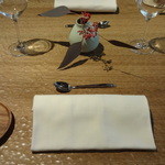 Sola - テーブルには一輪挿し