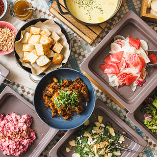 ALL DAY CAFE & DINING The Blue Bell_2