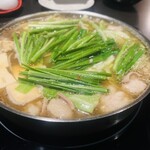 博多もつ鍋 やま中 - 