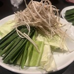 博多もつ鍋 やま中 - 