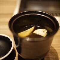 焼肉うしごろ 横浜店 - 松茸と和牛コンソメスープ