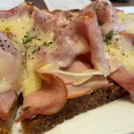 Kona Coffee Purveyors | b. patisserie - 