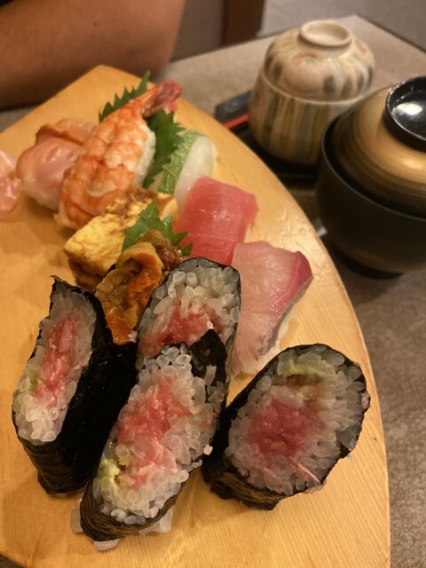 Sushi-ya Akabei Takenotsuka Honten
