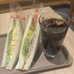 ホリーズカフェ - 料理写真: