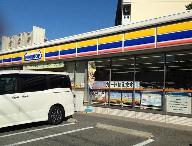 ミニストップ 尼崎口田中店 Mini Stop 塚口 ｊｒ その他 食べログ