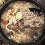 町結cafe & バル - ハンバーグ断面