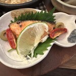 町結cafe & バル - 塩麹漬けの秋鮭焼き