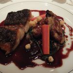 アピシウス - 黒ムツのポワレ　厚岸のカキシヴェ仕立て　赤ワインソース