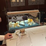 アピシウス - ワゴンチーズ