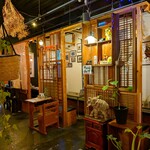 イタリアンバールRAKUDAYA - 木の温もりのパーティション☆落ち着いた雰囲気です☆