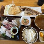 平塚漁港の食堂 - 日替りサービス御膳