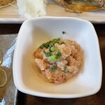 平塚漁港の食堂 - 地魚のなめろう