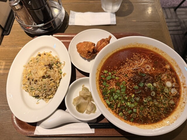 Shanghai Bar Ekimarushie Oosaka Ten