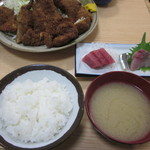 にし与 - 定食セット