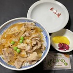 東京庵 - 『肉丼(漬物・みそ汁付)』