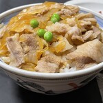 東京庵 - 『肉丼(漬物・みそ汁付)』の肉丼