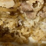 東京庵 - 『肉丼(漬物・みそ汁付)』の肉丼