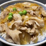 東京庵 - 『肉丼(漬物・みそ汁付)』の肉丼